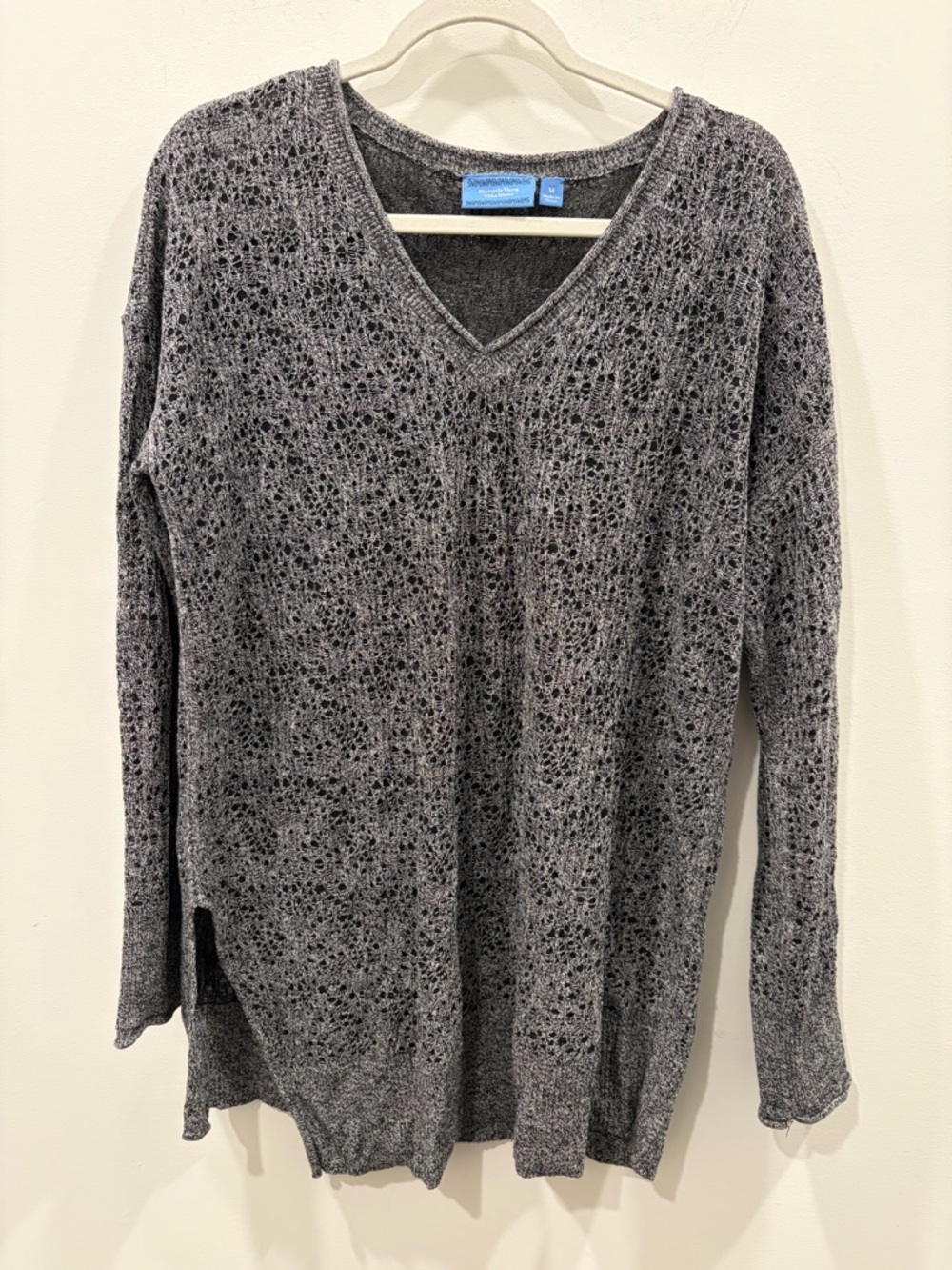 Simply Vera Vera Wang Open-Knit V-Neck Sweater in Heather Gray